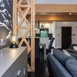 Chalet Tatrytop Dom Alpejski Wellness Residence